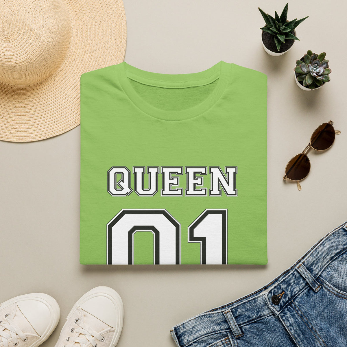 Queen 01 T-Shirt