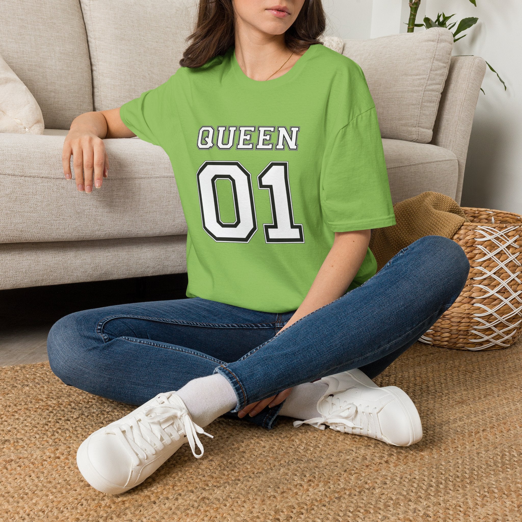 Queen 01 T-Shirt