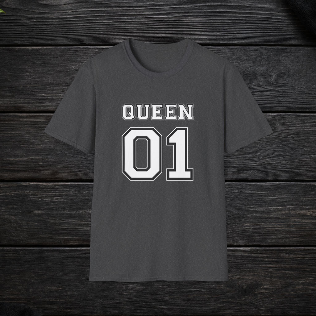 Queen 01 T-Shirt