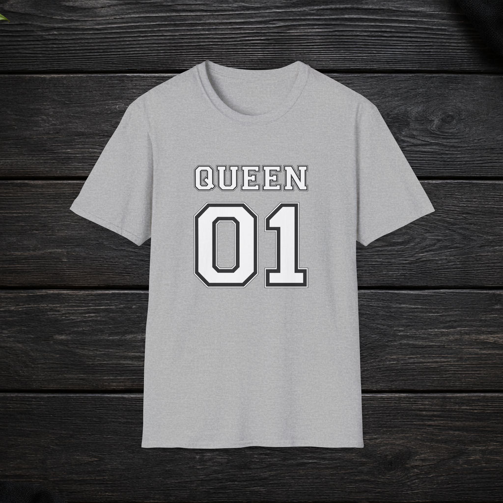 Queen 01 T-Shirt